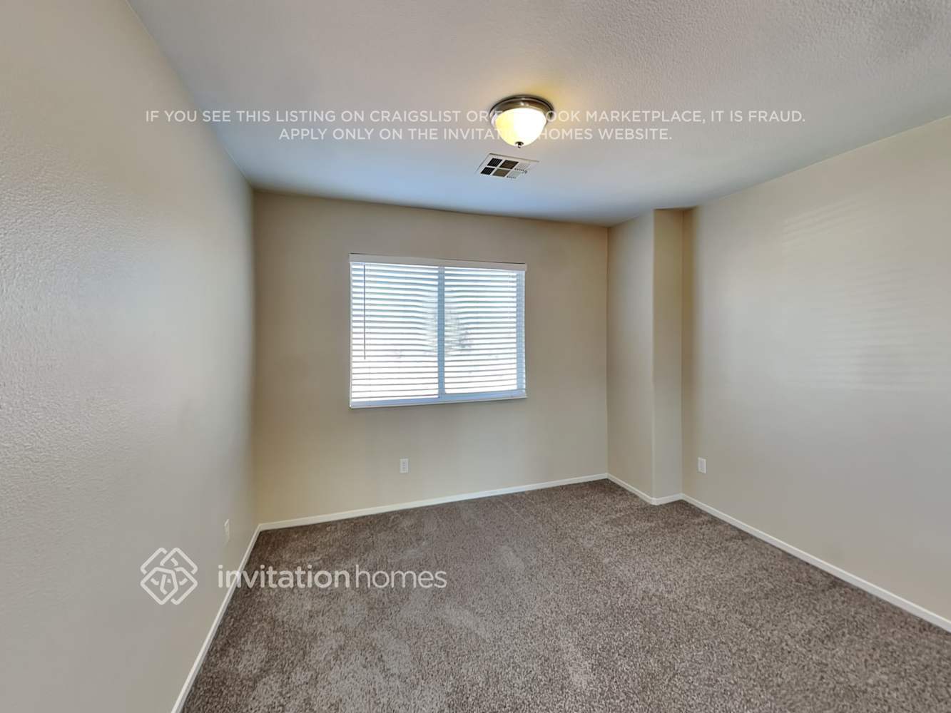 Building Photo - 9496 Santa Fe Rose St