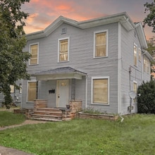 Building Photo - 309 3rd St