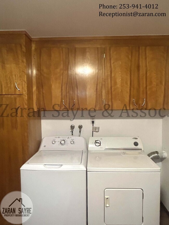 Building Photo - 186 - Steel Lake Home- Great Location!