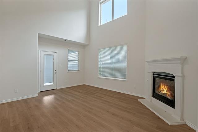 Building Photo - 1517 Bennington Ln