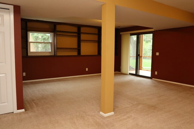 Basement - 7096 Stratford Rd