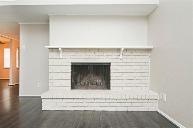 Building Photo - 1324 Whitehall Dr
