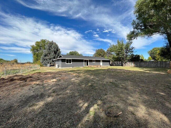 Building Photo - 394 S Harlan Pl