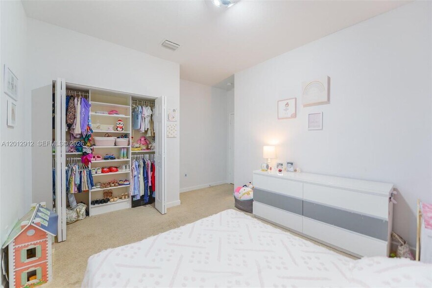 Building Photo - 9101 SW 169th Pl