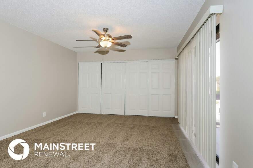 Building Photo - 4011 Palm Bay Cir