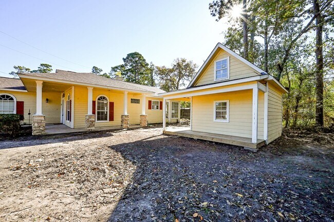 Building Photo - 26824 Victory Ln