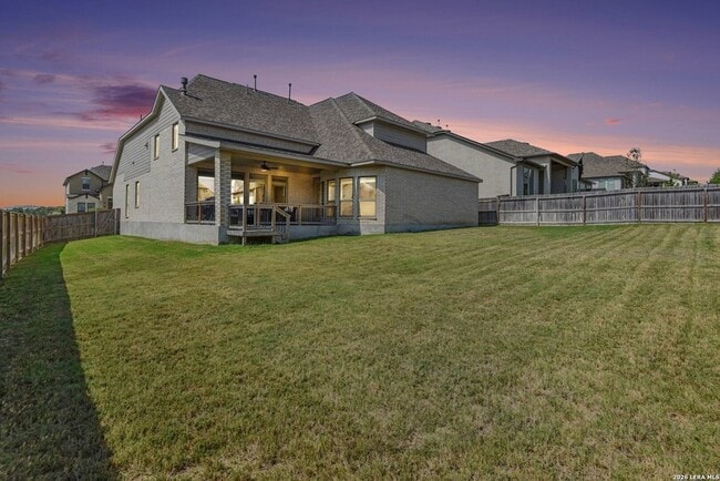 Building Photo - 9003 Raven Pointe