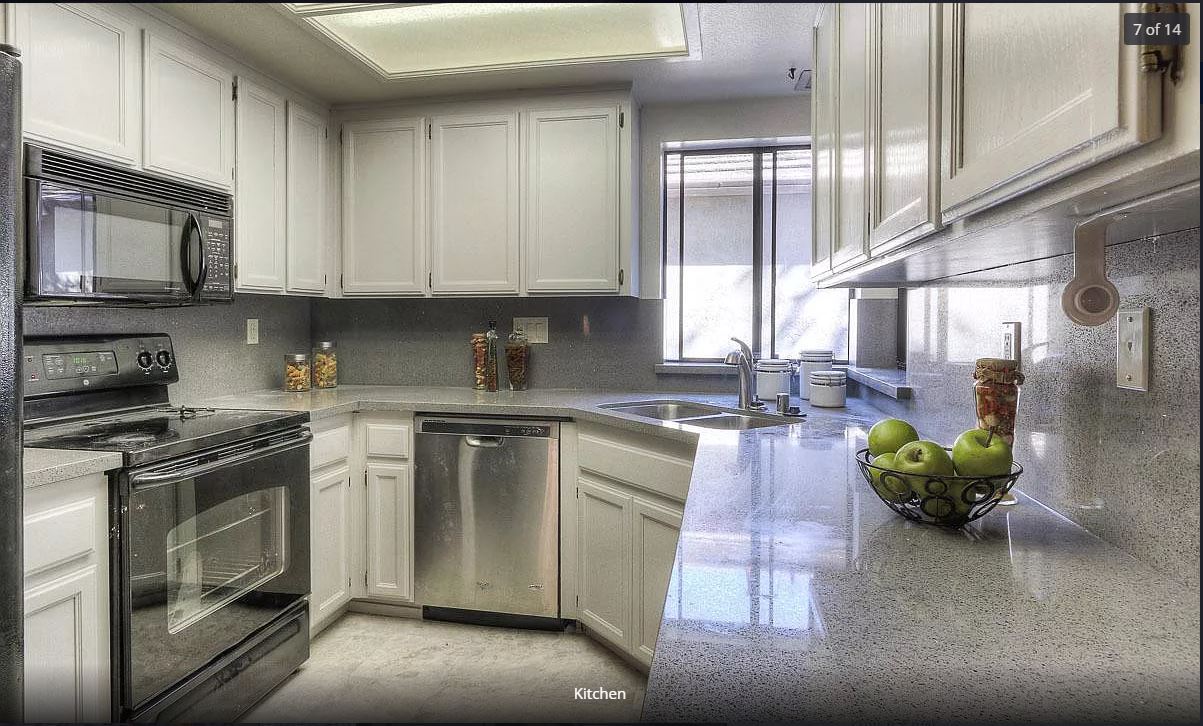 Building Photo - 38777 Rosegate Ter