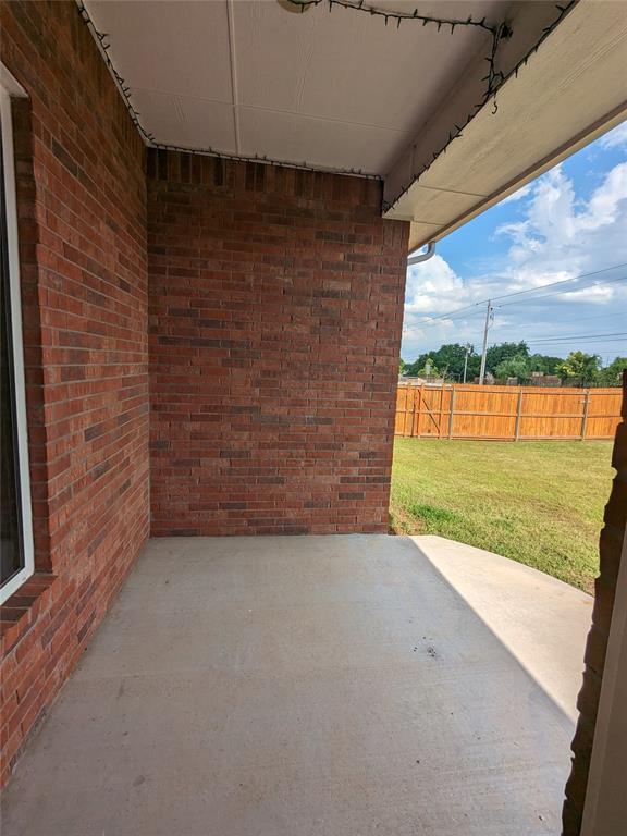 Building Photo - 3117 Stone Creek Dr