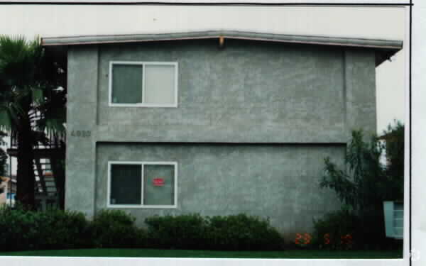 Building Photo - 4910-4920 Nautilus