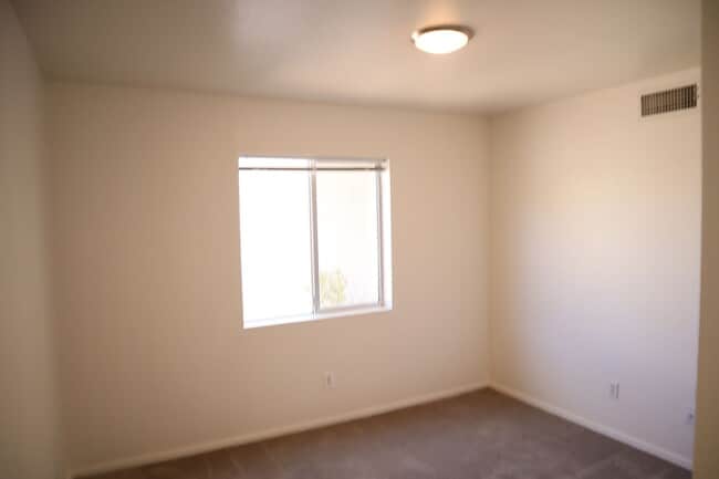 Building Photo - NEW A/C, Freshly Painted Inside and Outsid...