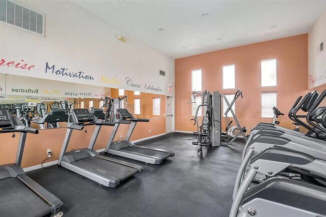 Building Photo - 1875 Baudouin Pl