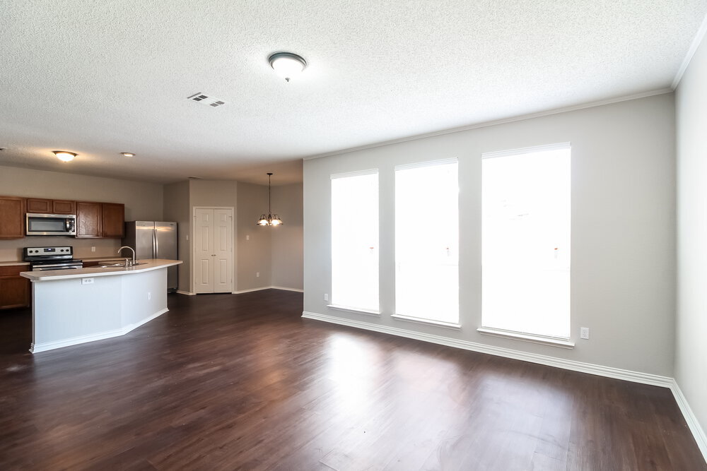 Building Photo - 816 Parker Dr