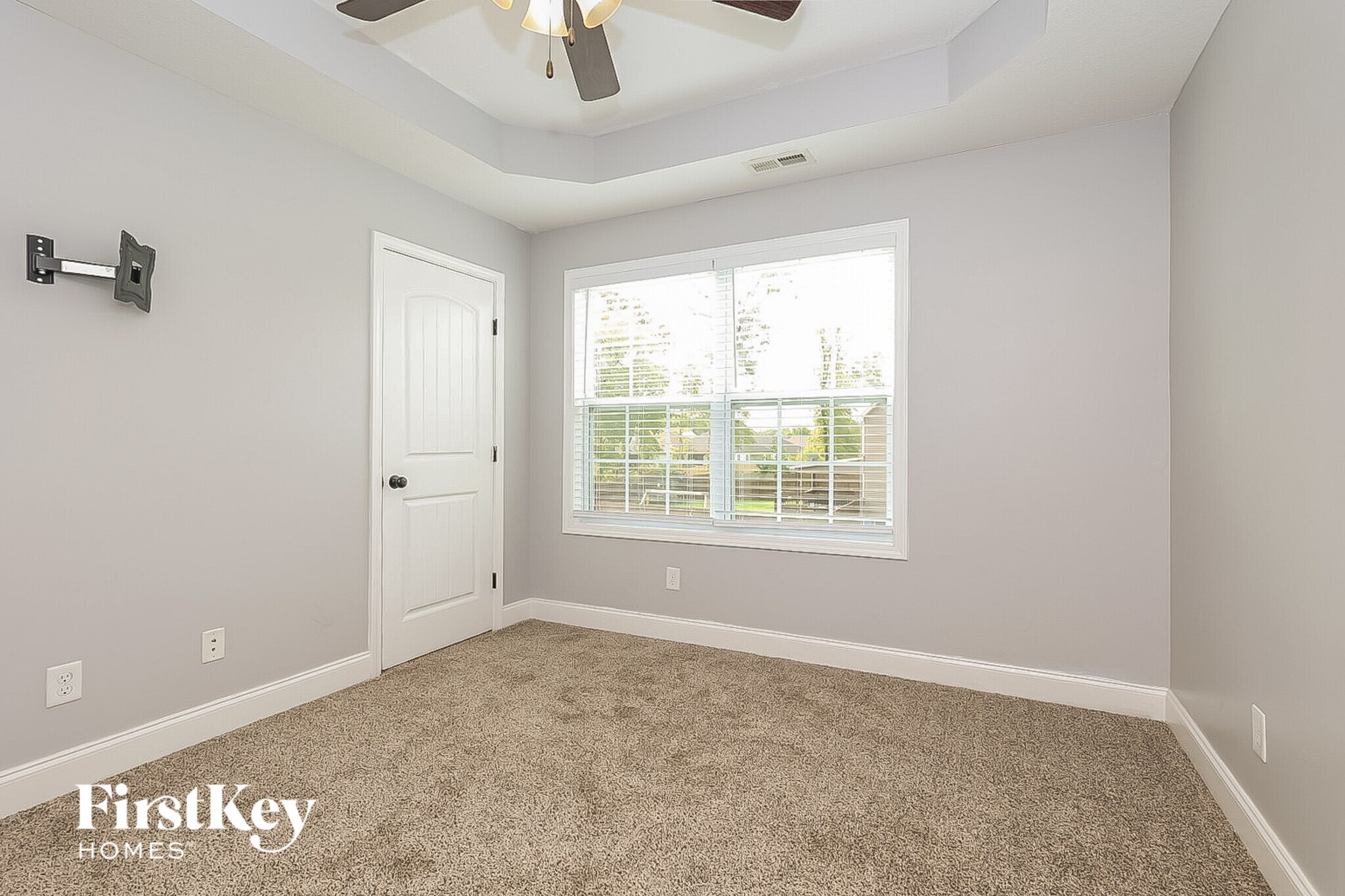 Building Photo - 700 Swift Fox Dr
