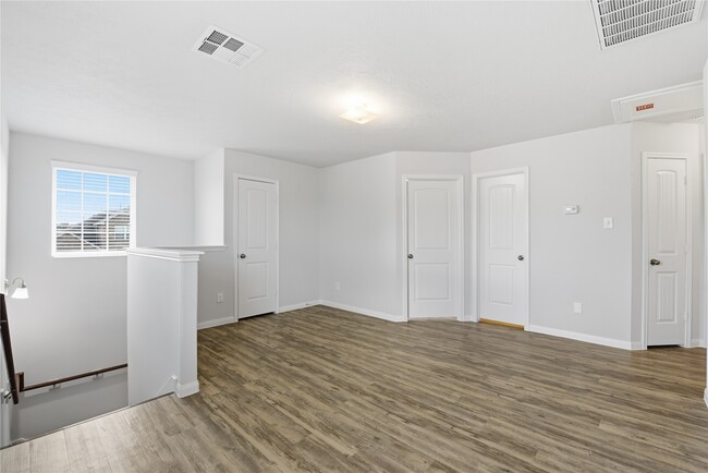 Building Photo - 3 Santa Barbara Dr