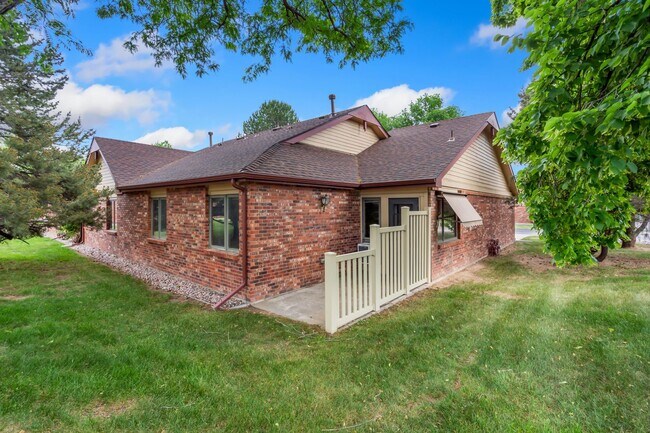 Building Photo - 4560 Larkbunting Dr