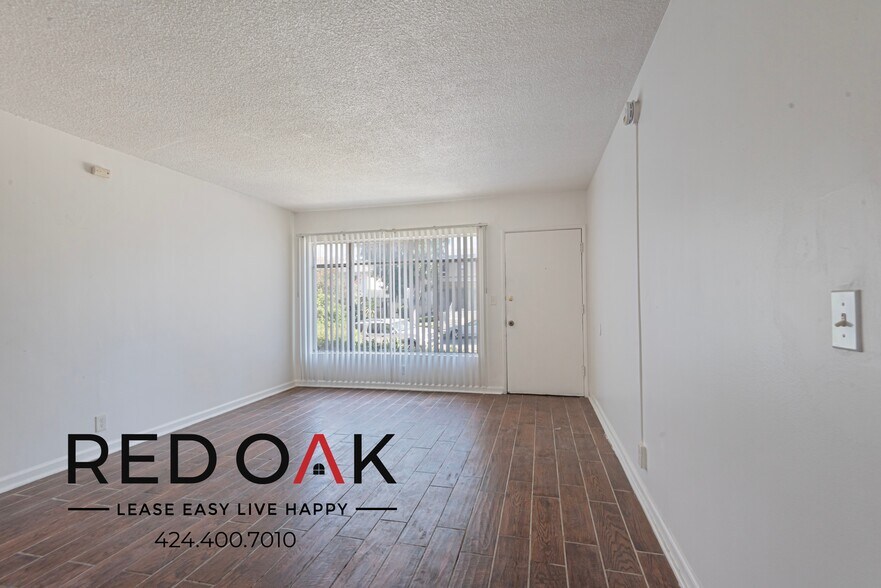 Primary Photo - 3867-3881 Potomac Ave