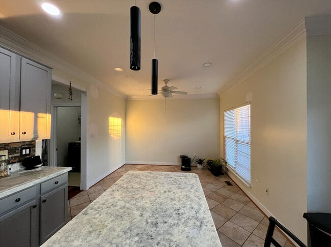 Building Photo - 2456 Rolling Plains Dr