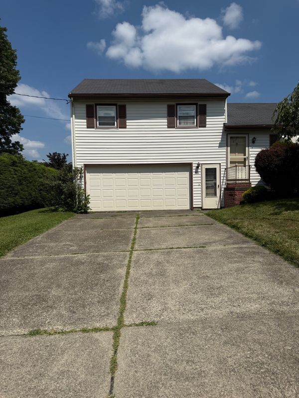 Building Photo - 222 Indiana Ave