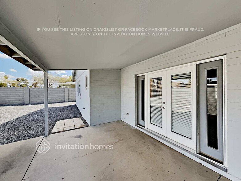 Building Photo - 2136 E Broadmor Dr