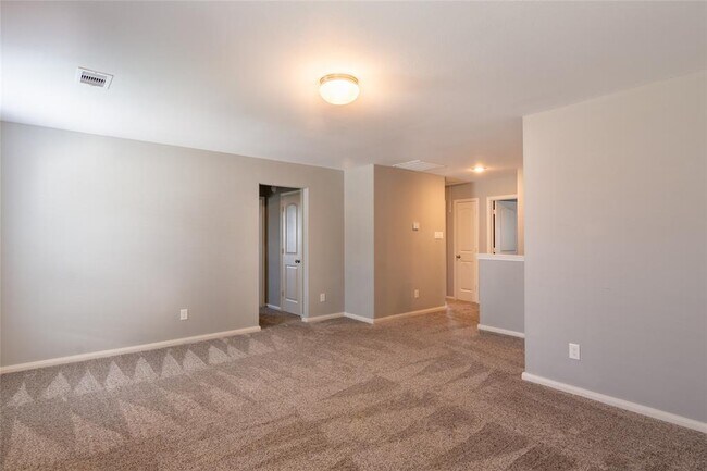 Building Photo - 13142 Silverglen Run Trl