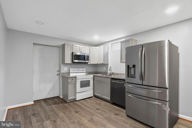 Building Photo - 9097 Phillip Dorsey Way
