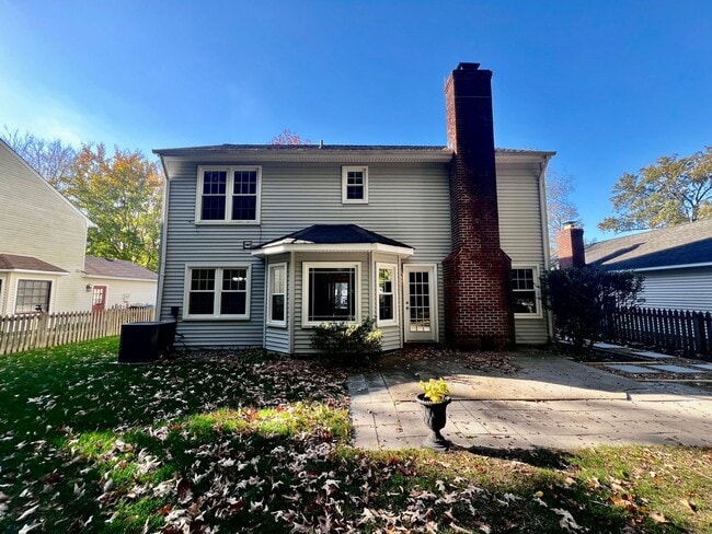 Building Photo - Welcome to this beautiful home in Salem La...