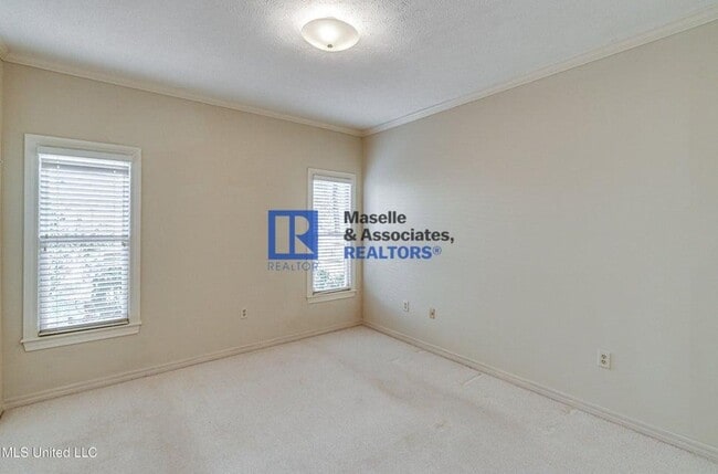Building Photo - 3 Bed/2 Bath Home in Castlewoods in Brandon