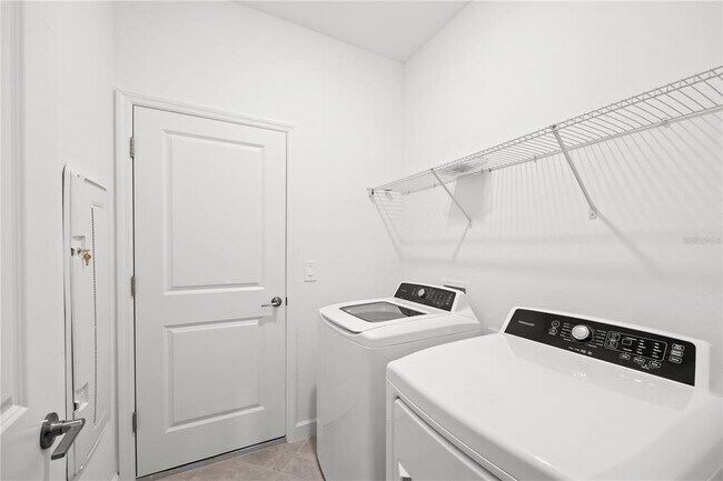 Building Photo - 5418 Mystic Water Cv