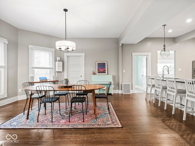 Building Photo - 622 N Hamilton Ave