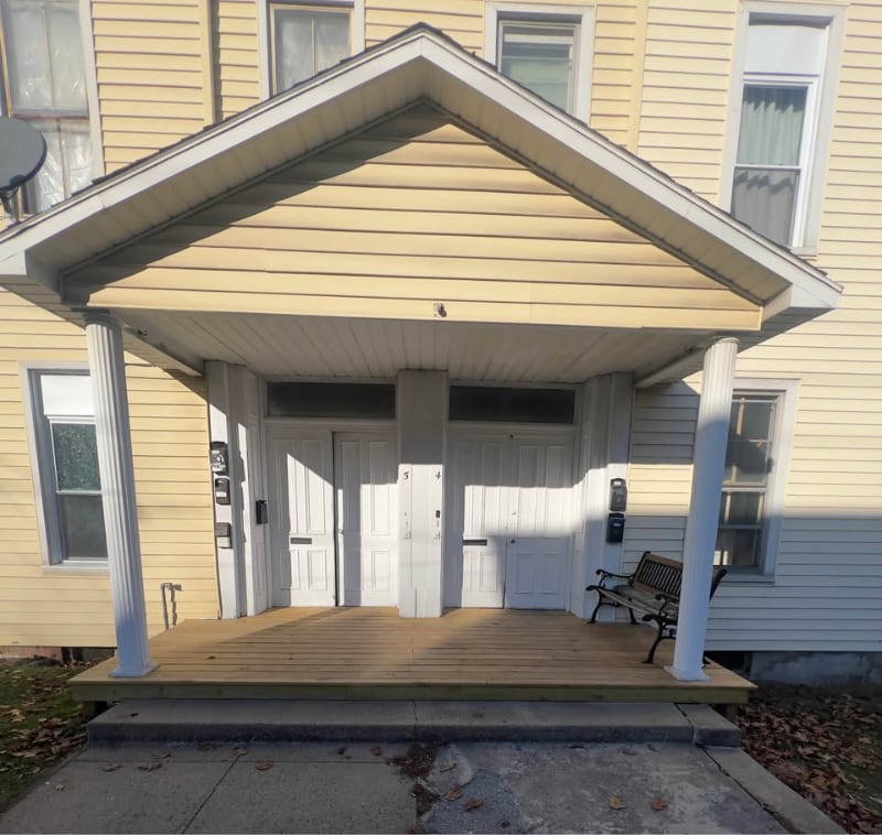 Building Photo - 4 Linden Ave