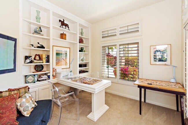 Building Photo - 37948 Breeze Way