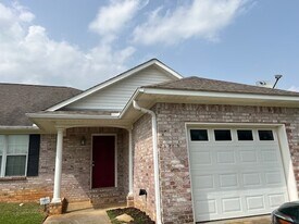 Building Photo - 3706 Trotter Ln