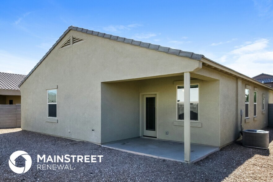 Building Photo - 2920 W Jessica Ln