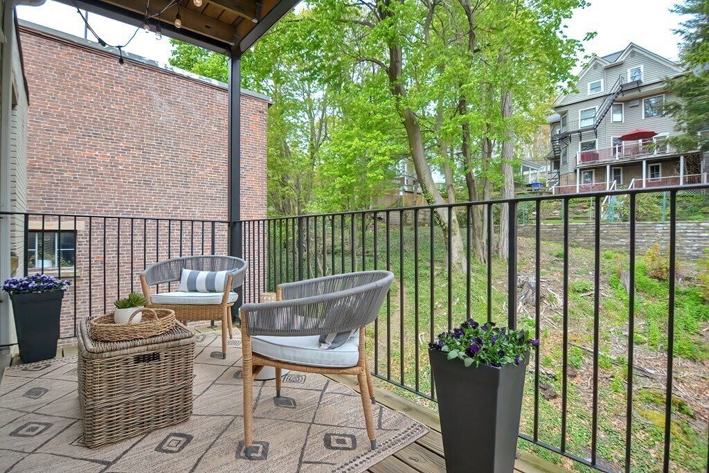 Building Photo - 23 Westbourne Ter