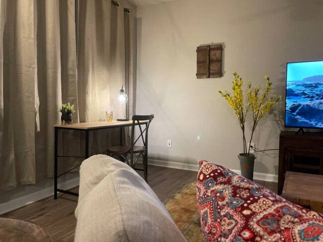 Building Photo - 3245 Clover Rd