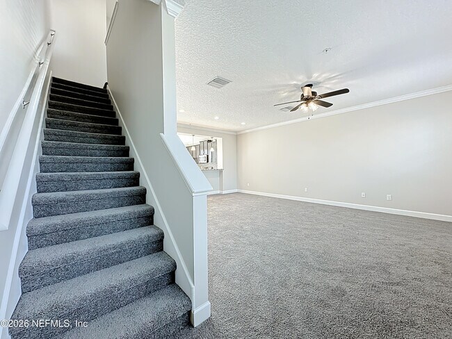 Building Photo - 4320 Ellipse Dr