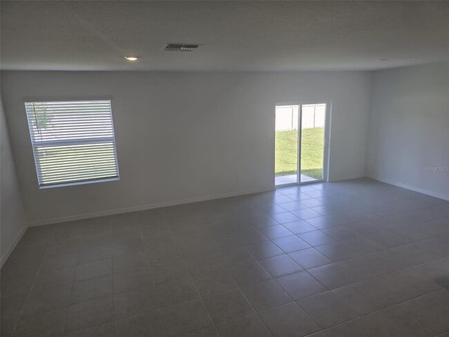 Building Photo - 11901 Brae Wy