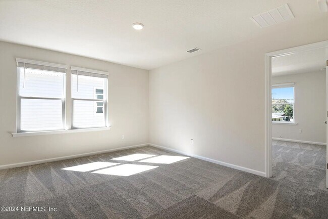 Building Photo - 1354 High Falls Dr