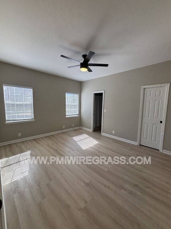 Building Photo - 1951 Redhawk Dr