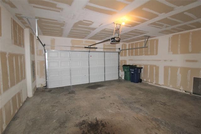 Building Photo - 3033 Stone Forest Cir
