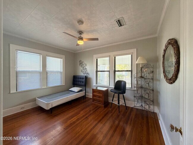 Building Photo - 2333 Gilmore St