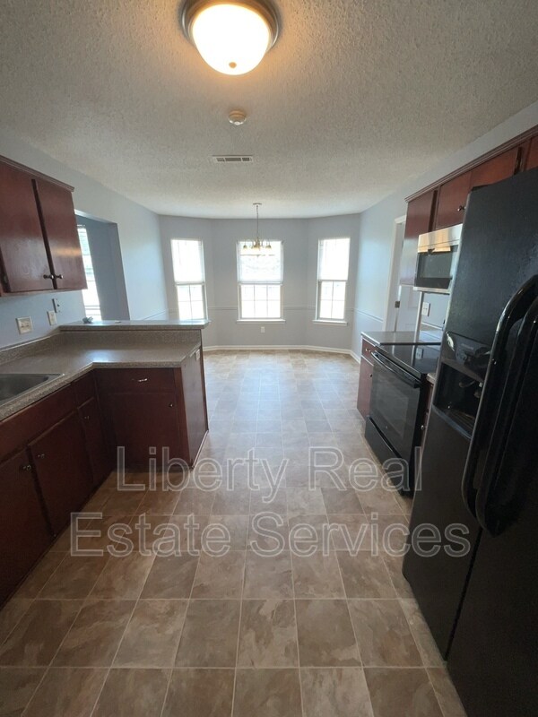 Building Photo - 215 Bridgemont Way