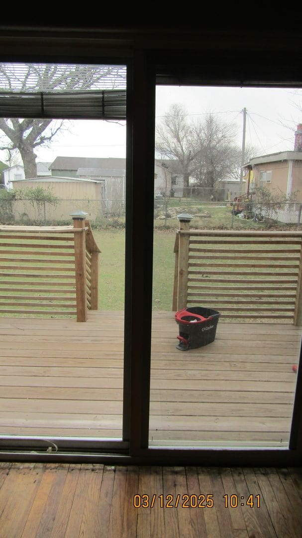 Building Photo - New listing! Pet Friendly