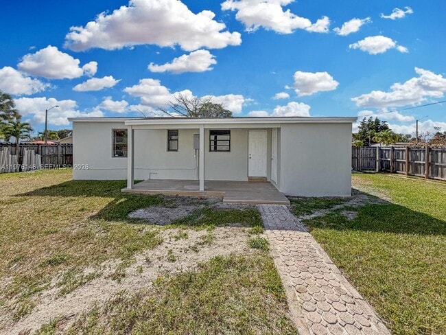 Building Photo - 5245 SW 98th Ct