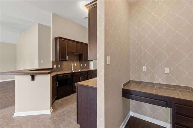 Building Photo - 41843 E Snowball Cir