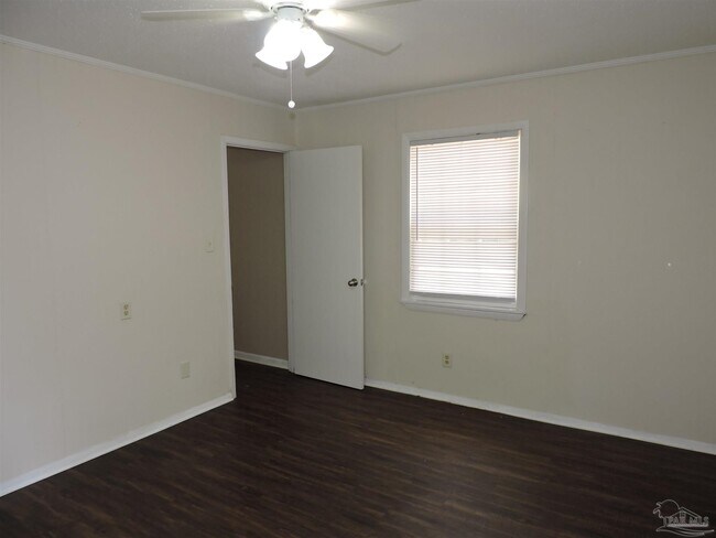 Building Photo - 5672 Hermosa Cir