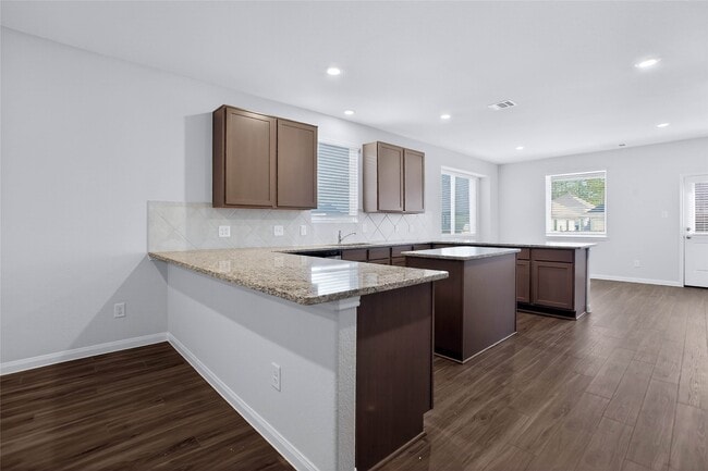 Building Photo - 13320 Burbot Dr