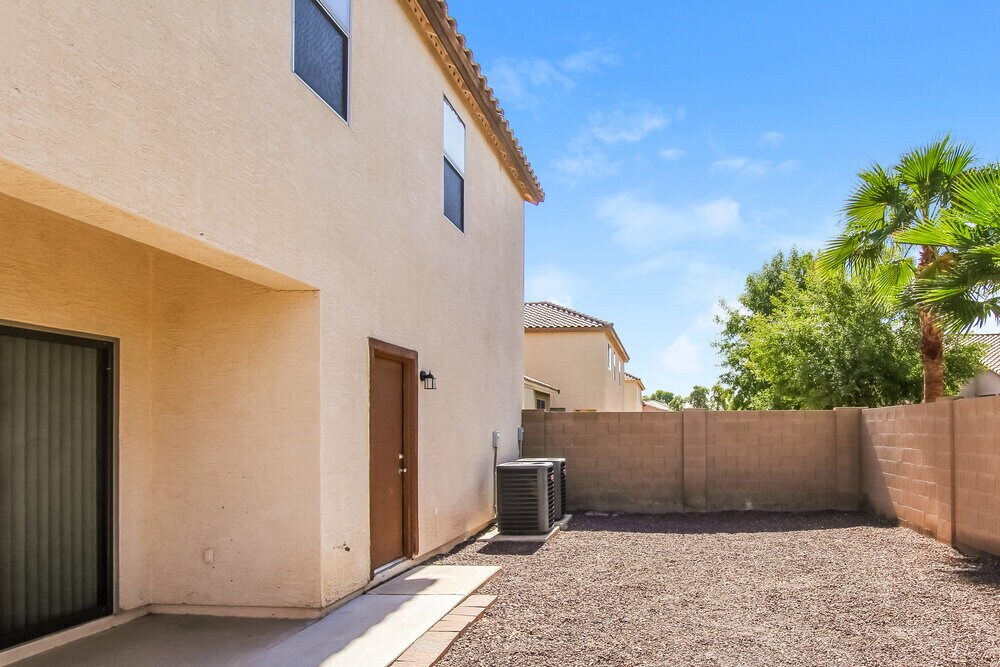 Building Photo - 3020 S 94th Ave