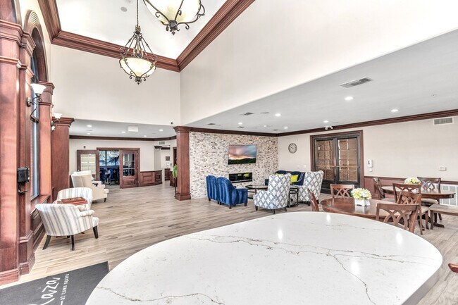 Building Photo - 2299 Lone Star Dr